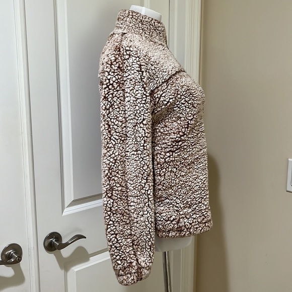 Elodie Sherpa Fuzzy Jacket Sweater - Picture 4 of 11